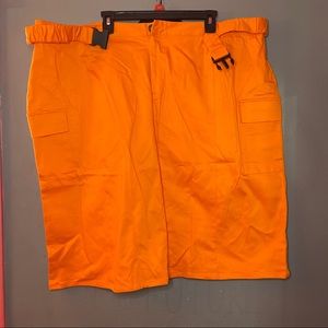 Cargo skirt with belt buckle